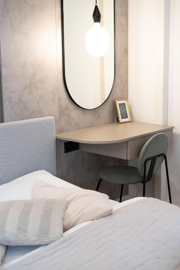 Apartmán Modern 5 Min Wenceslas Square Apartment, *
