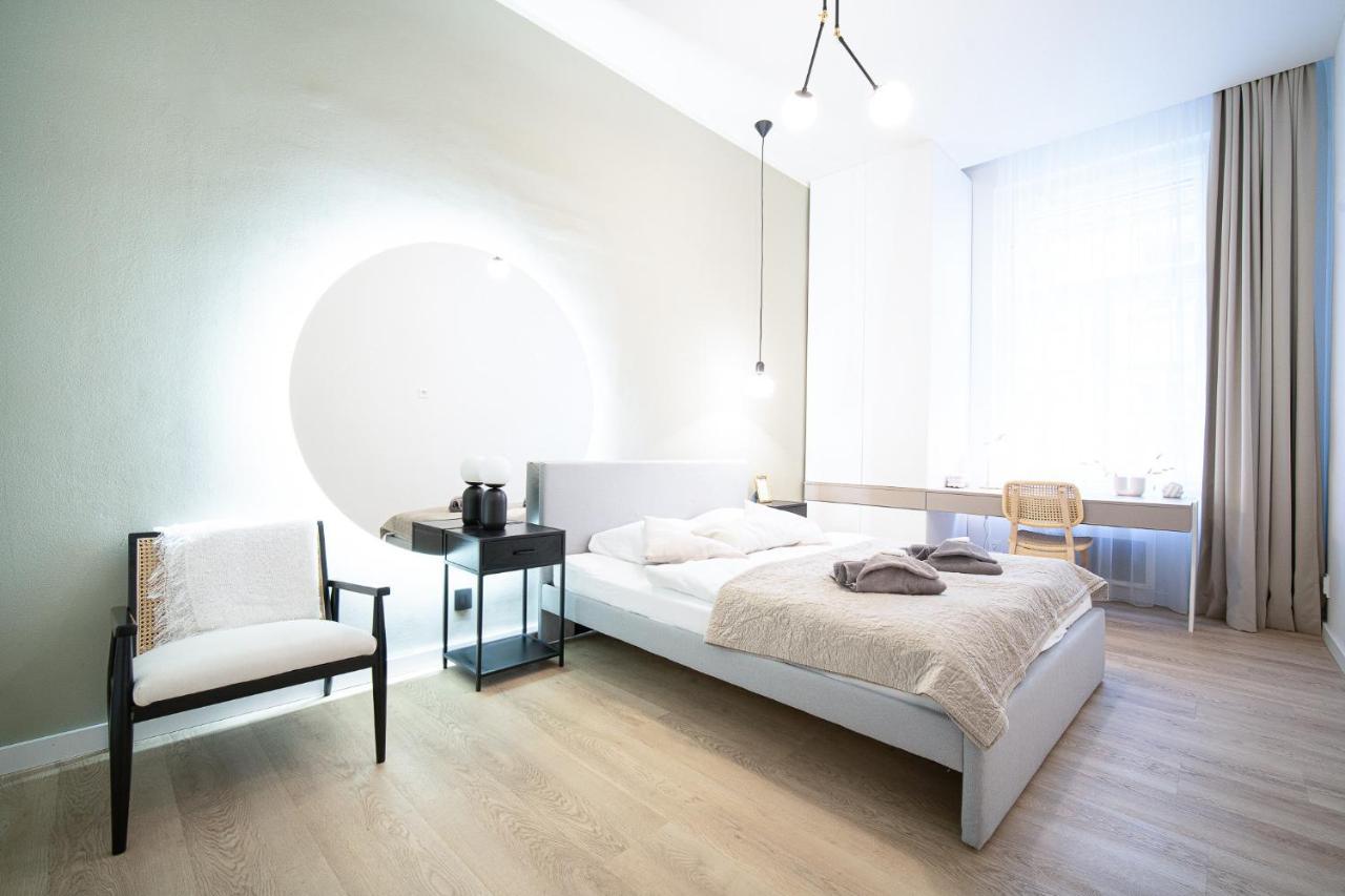 Apartmán Modern 5 Min Wenceslas Square Apartment, *