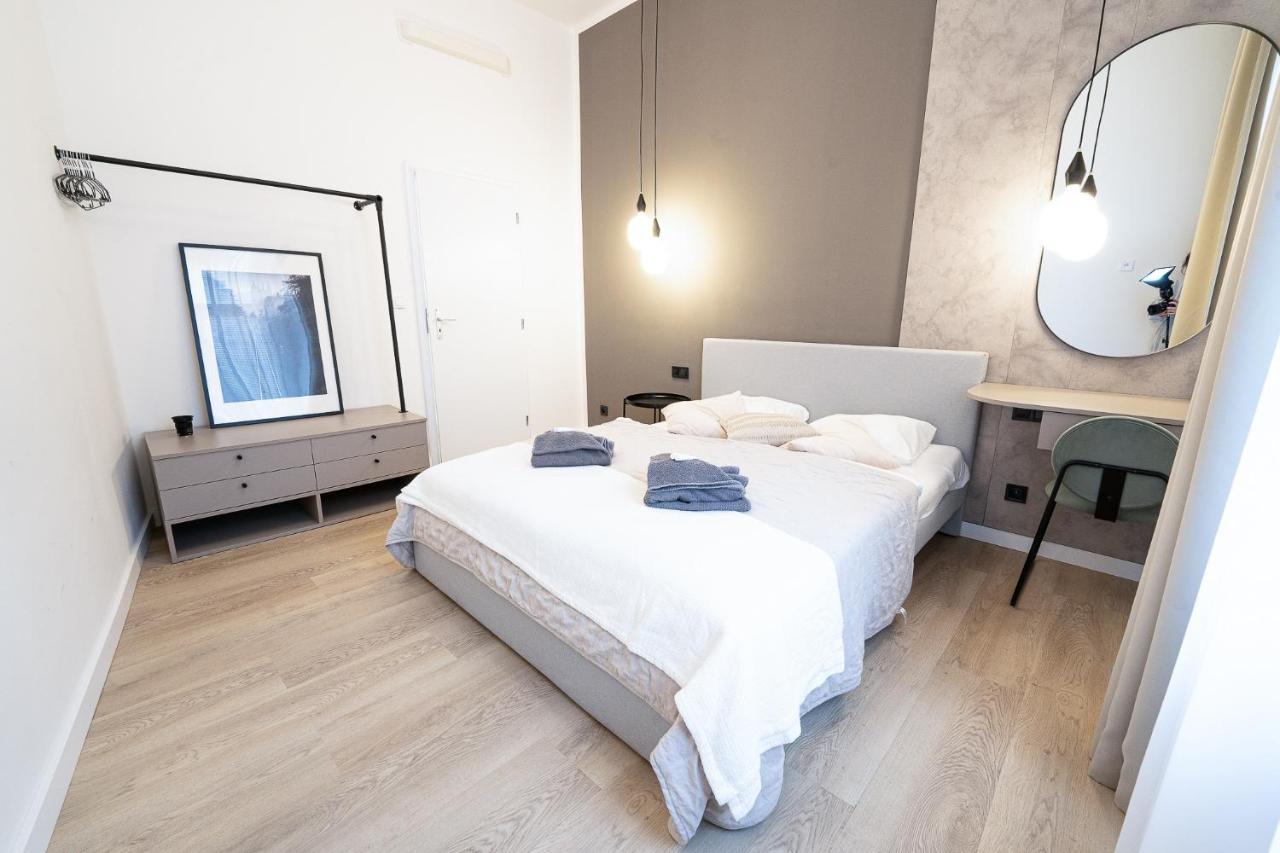 Modern 5 Min Wenceslas Square Apartment, * Prague